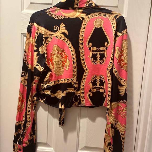 NWOT COLORFUL TWO PIECE WITH CROPPED TOP - Picture 7 of 15